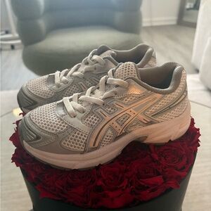 ASICS White and Silver Mesh Running Shoes
